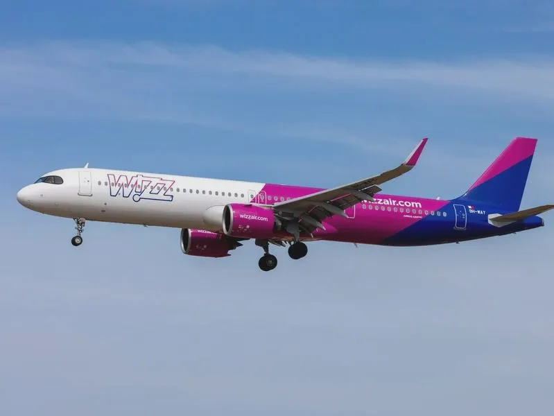 Jak łatwo przebookować bilet Wizzair i zaoszczędzić na podróży?
