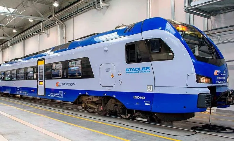 Ile godzin możesz podróżować z biletem PKP Intercity? Zobacz, co musisz wiedzieć!