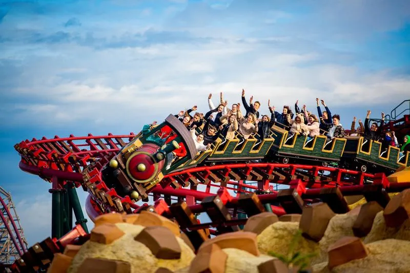 Ile kosztuje bilet do Energylandii? Sprawdź, jakie opcje są dostępne!