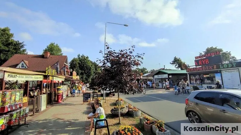 Dojazd z Koszalina do Łazów