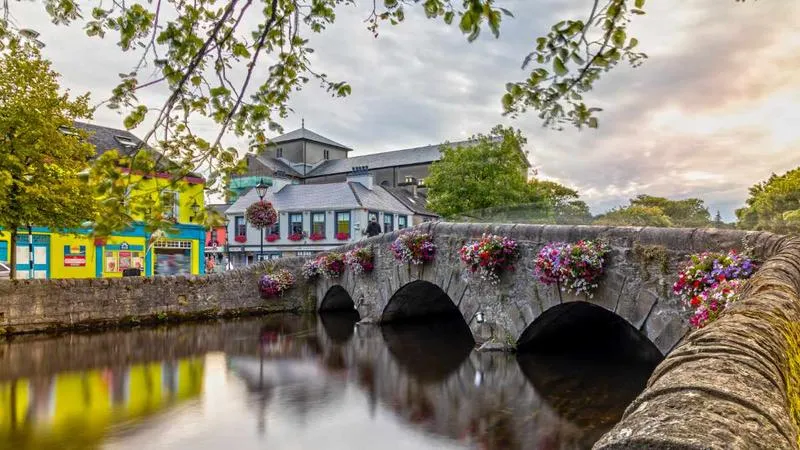 Import papierosów do Irlandii 2026