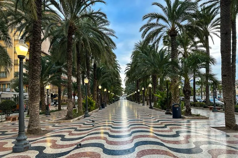 Kiedy jechać do Alicante