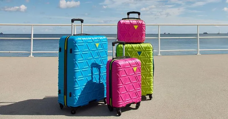 Przepisy linii lotniczych bagaż